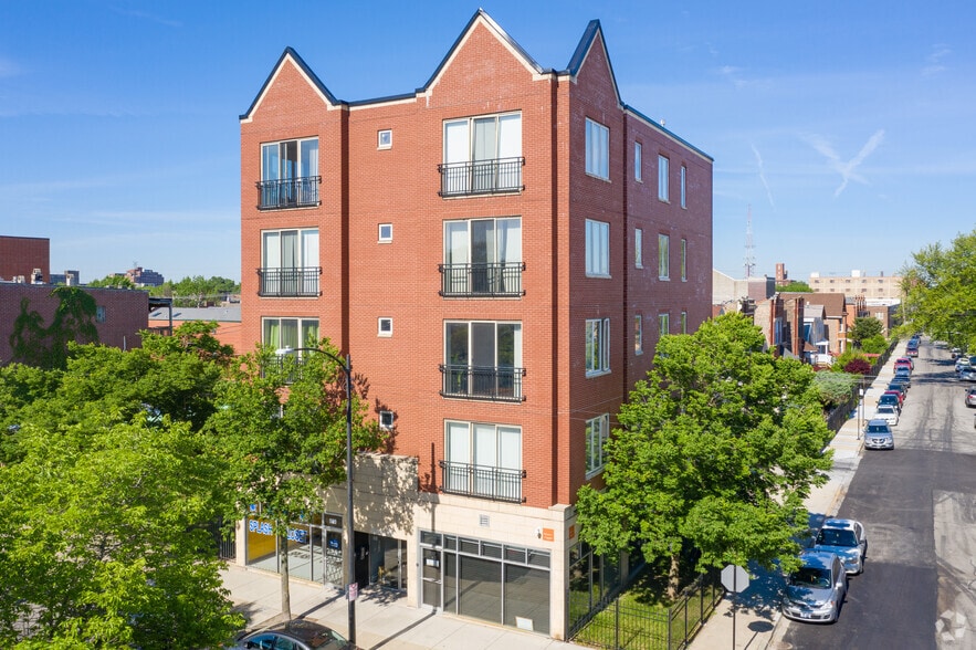 More Photos Of 900 S Western Ave, Chicago Apartments For Lease