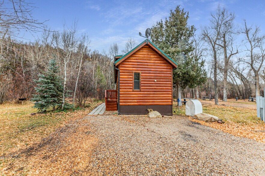 More Photos Of 5175 E Highway 35, Kamas Specialty For Sale