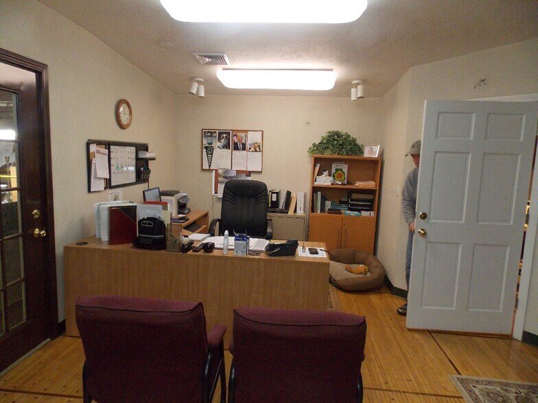 More Photos Of 16 Washburn St, Worcester Warehouse For Sale