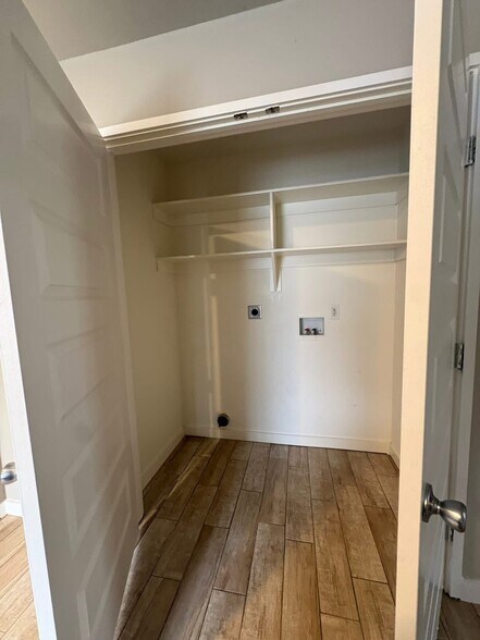 More Photos Of 1621 S Q St, Fort Smith Apartments For Sale