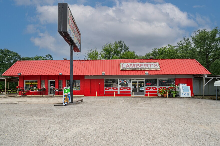 More Photos Of 1971/1975 S Tyler rd, Gladewater Convenience Store For Sale