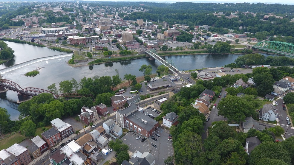 More Photos Of 75 S Main St, Phillipsburg Office For Lease