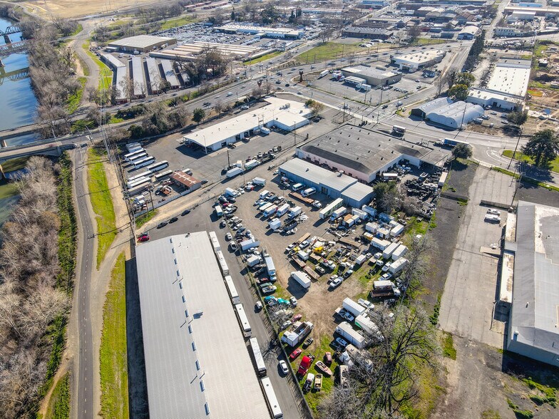 More Photos Of 1441 Richards Blvd, Sacramento Service For Lease