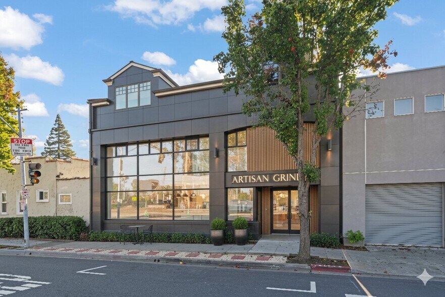 More Photos Of 808 Edgehill Dr, Burlingame General Retail For Sale