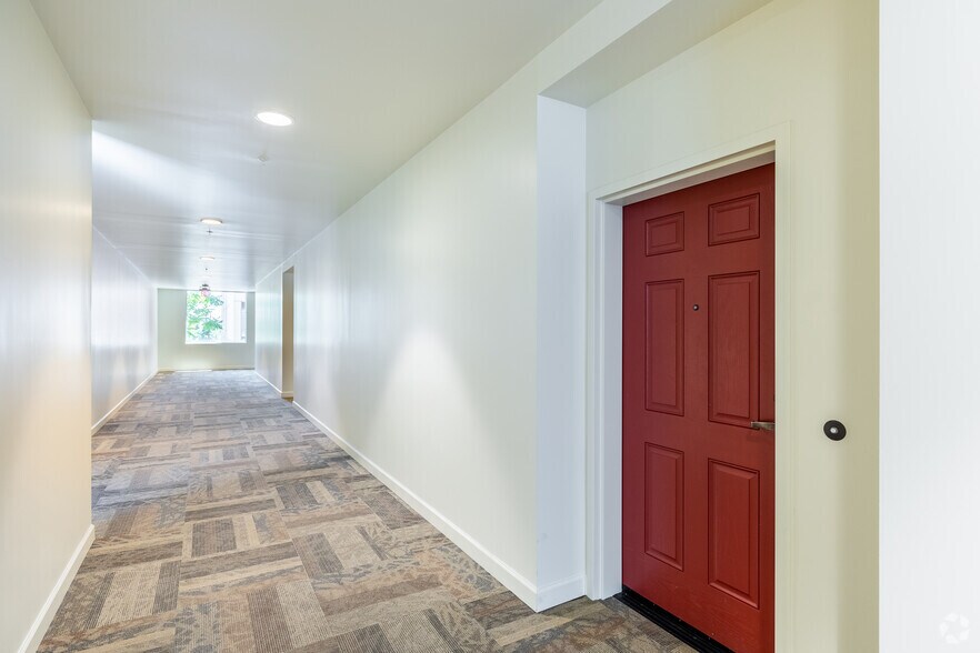 More Photos Of 195 Page Mill Rd, Palo Alto Apartments For Lease
