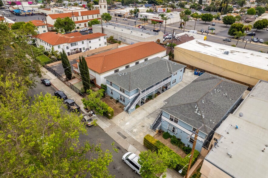 More Photos Of 1419 S Sycamore St, Santa Ana Apartments For Sale