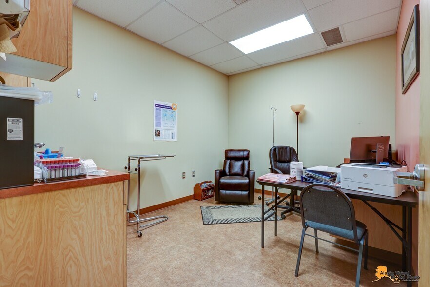 More Photos Of 4551 E Bogard Rd, Wasilla Medical For Sale