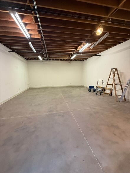 More Photos Of 730 29th St, Oakland Loft Creative Space For Sale