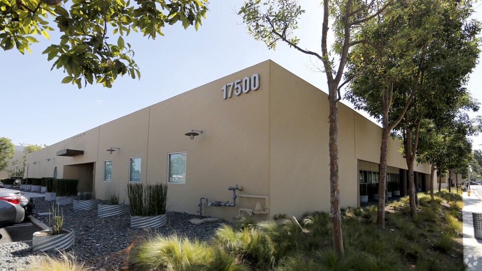More Photos Of 17500 Red Hill Ave, Irvine Office Residential For Lease