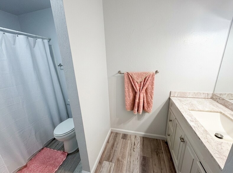 More Photos Of 429 10th St, Sparks Multifamily For Sale