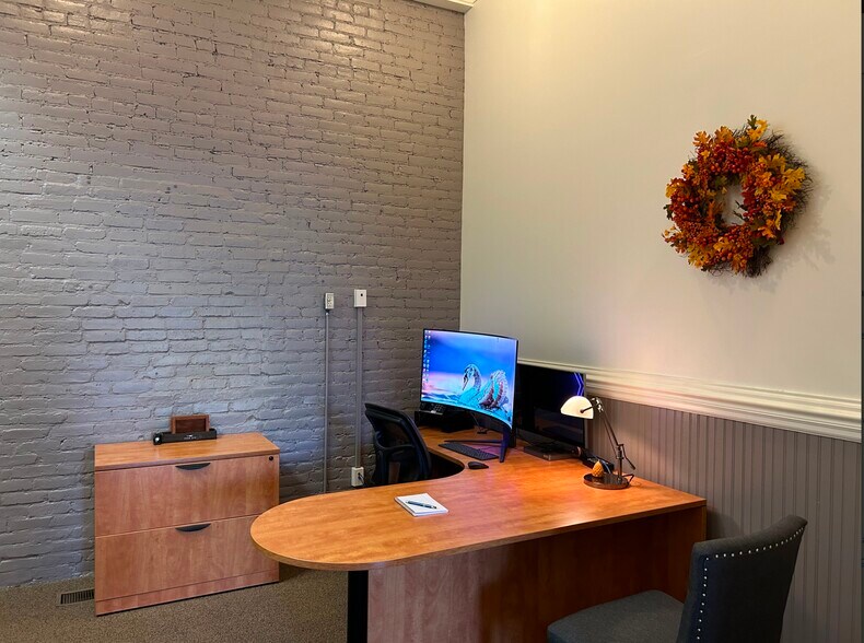 More Photos Of 136 Glen St, Glens Falls Storefront Retail Office For Lease