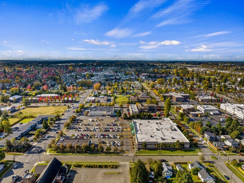 More Photos Of 111 S 38th St, Tacoma Health Club For Sale
