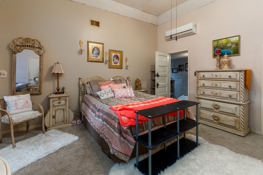 More Photos Of 1414 W MAin St, Marion Lodge Meeting Hall For Sale