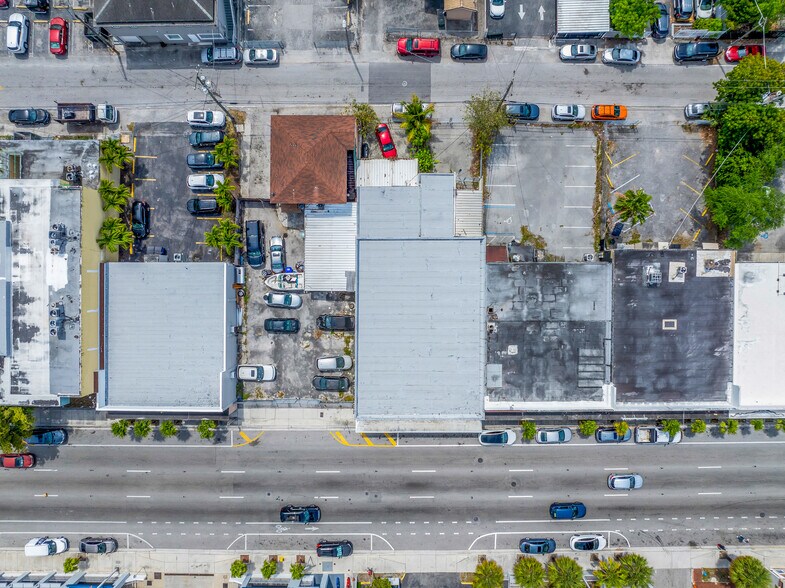 More Photos Of 1432-1436 W Flagler St, Miami Storefront Retail Office For Sale