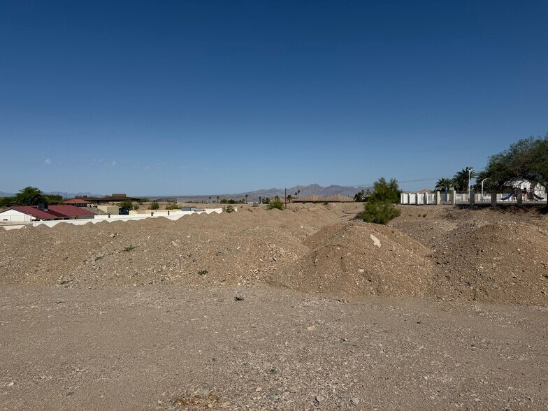 More Photos Of 111 Bunker Dr, Lake Havasu City Land For Sale