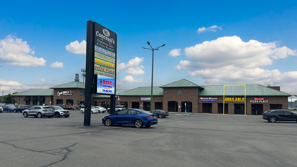 Primary Photo Of 13620-13720 Sibley Rd, Riverview General Retail For Lease