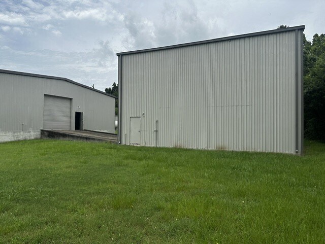 More Photos Of 218 Springfield Rd, Baton Rouge Warehouse For Lease