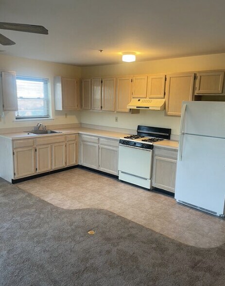 More Photos Of 2538 Belmar Blvd, Belmar Apartments For Sale
