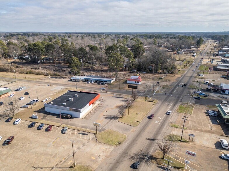 More Photos Of 245 Alabama St, Columbus Freestanding For Sale