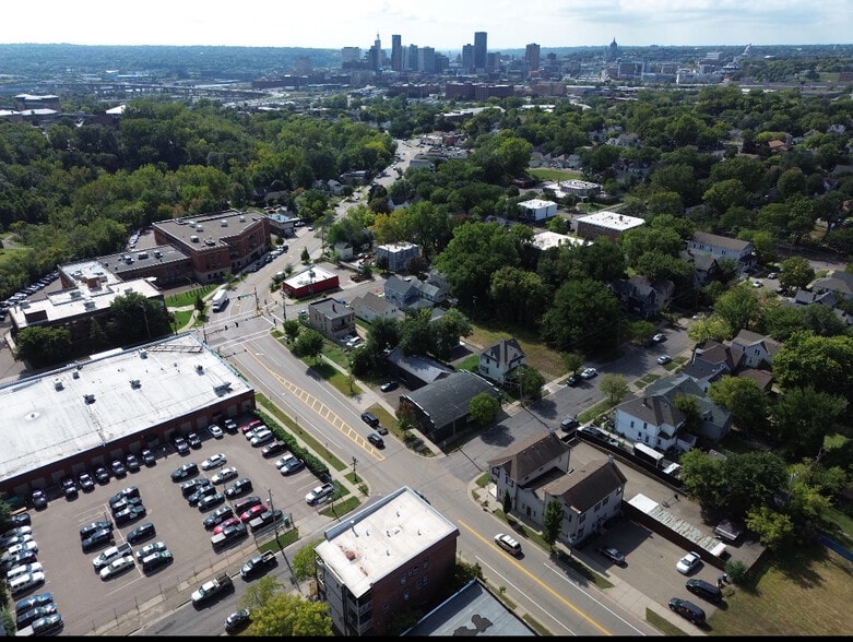 More Photos Of 747 Payne Ave, Saint Paul Warehouse For Sale