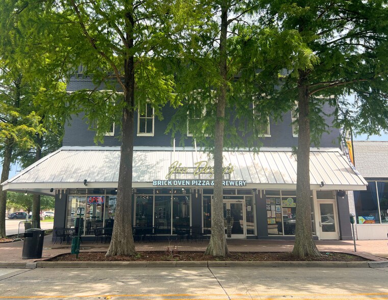 Primary Photo Of 201-203 Jefferson St, Lafayette Freestanding For Sale