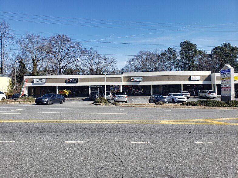 More Photos Of 279 Powers Ferry Rd SE, Marietta Storefront For Sale