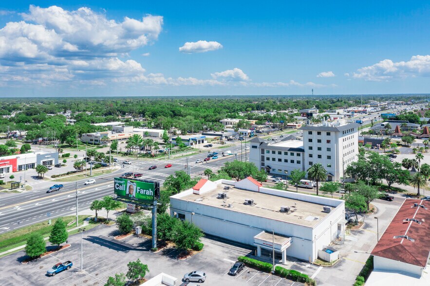 More Photos Of 2435-2437 US Highway 19, Holiday Office Residential For Lease