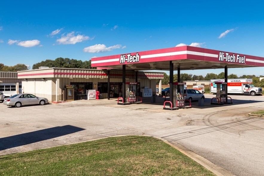 More Photos Of 11550 Memorial Pky SW, Huntsville Convenience Store For Sale