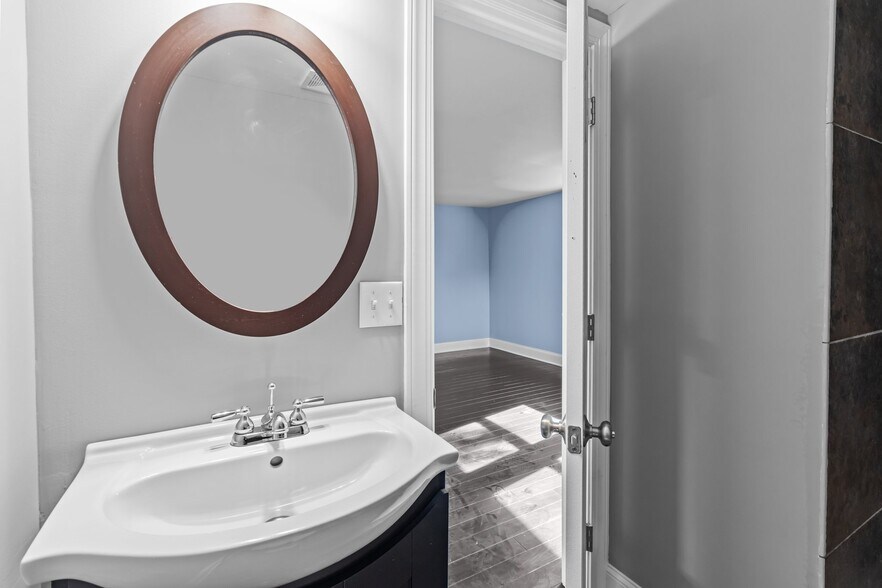 More Photos Of 319 N Central Ave, Locust Office Residential For Sale