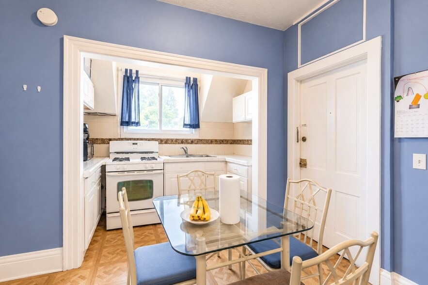 More Photos Of 1041 Lake Ave, Rochester Apartments For Sale