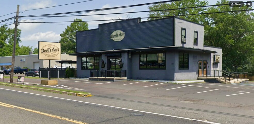 More Photos Of 5691 Easton Rd, Pipersville Restaurant For Sale