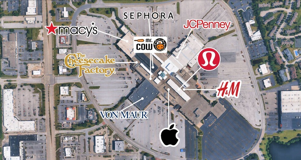 More Photos Of 104-646 Orland Square Dr, Orland Park General Retail For Lease