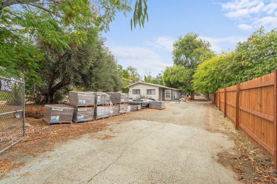 More Photos Of 816-880 E Lakeshore Dr, Lake Elsinore Land For Sale