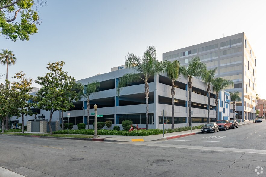 More Photos Of 150 S Los Robles Ave, Pasadena Office For Lease
