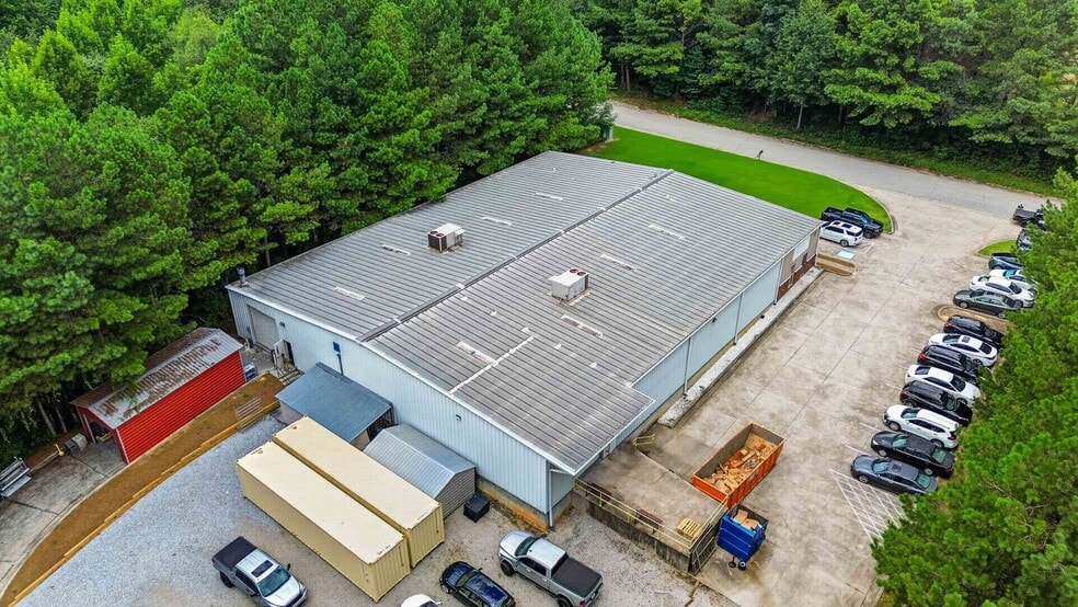 More Photos Of 140 Manufacturers Ct, Winder Industrial For Sale