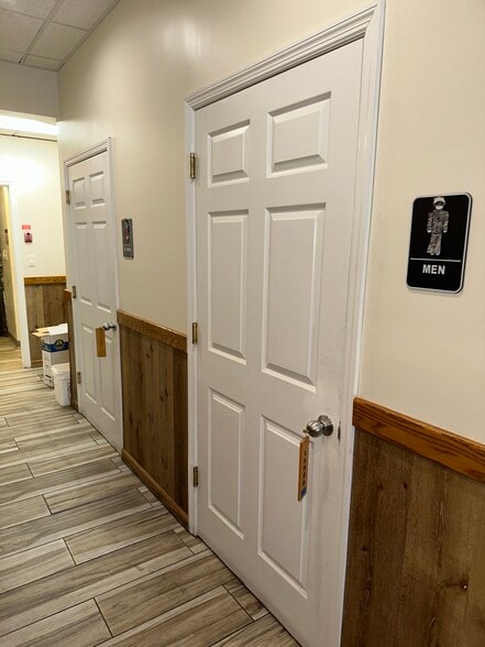 More Photos Of 1501 N Broad St, Philadelphia Freestanding For Lease