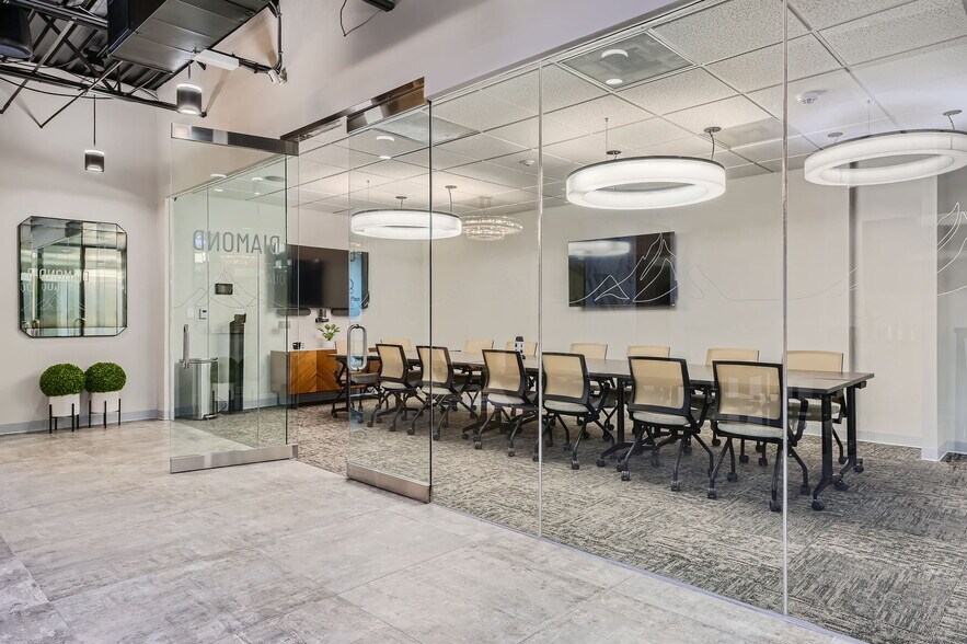 More Photos Of 6130 Greenwood Plaza Blvd, Greenwood Village Office For Sale