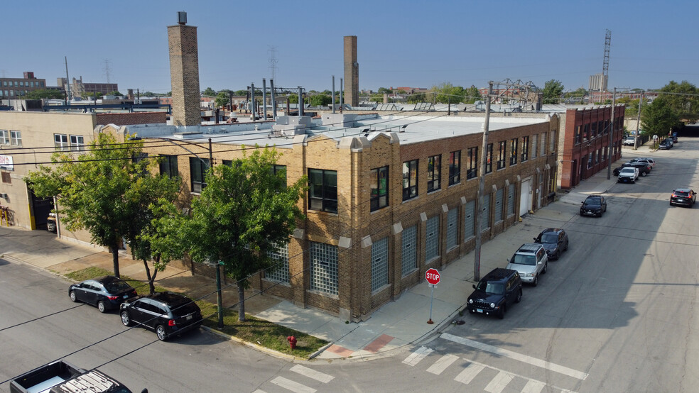 Primary Photo Of 2100 W Fulton St, Chicago Warehouse For Sale