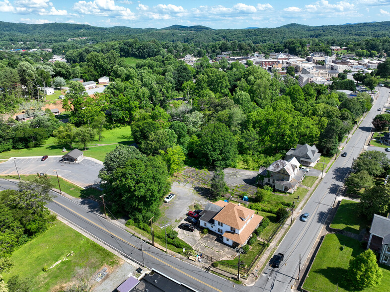 Primary Photo Of 530 Main St, Lenoir Flex For Sale