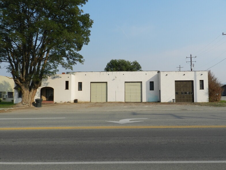 More Photos Of 104 Challis St, Salmon Warehouse For Sale