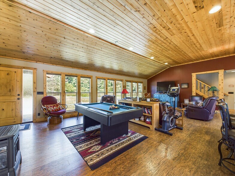 More Photos Of 595 Riverside Park Rd, Carlotta Land For Sale