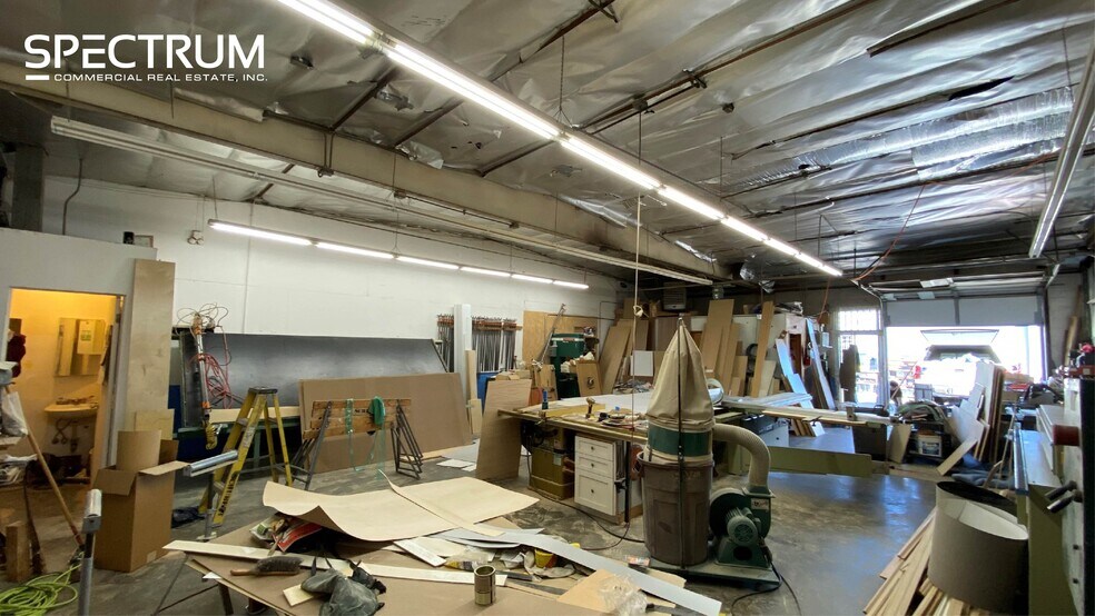 More Photos Of 10053-10061 Canoga Ave, Chatsworth Manufacturing For Lease