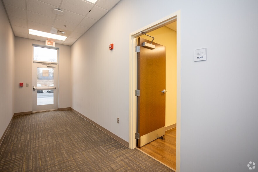 More Photos Of 5301 Wilkinson Blvd, Charlotte Freestanding For Lease