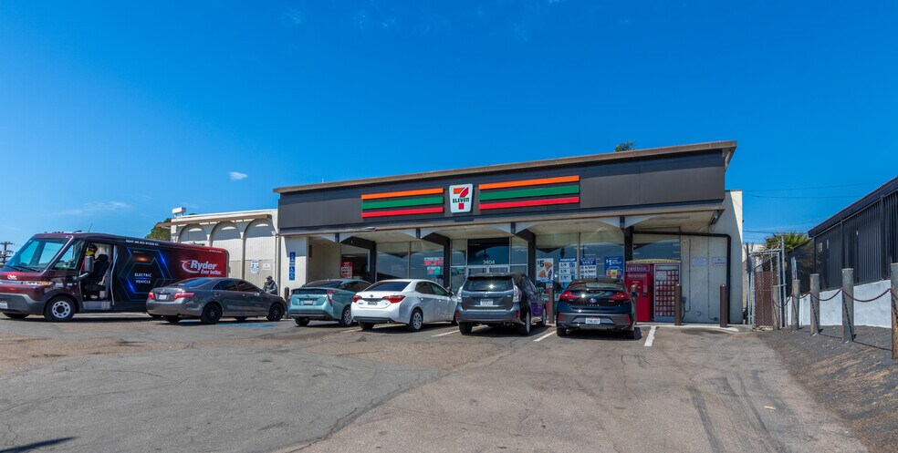 More Photos Of 2404 University Ave, San Diego Convenience Store For Sale