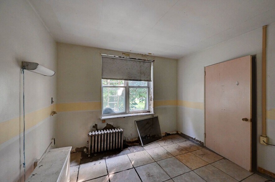 More Photos Of 1530-1538 Sanderson Ave, Scranton Healthcare For Sale