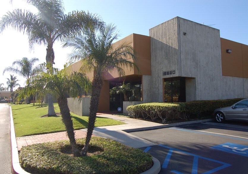 More Photos Of 16620 Aston St, Irvine Warehouse For Sale