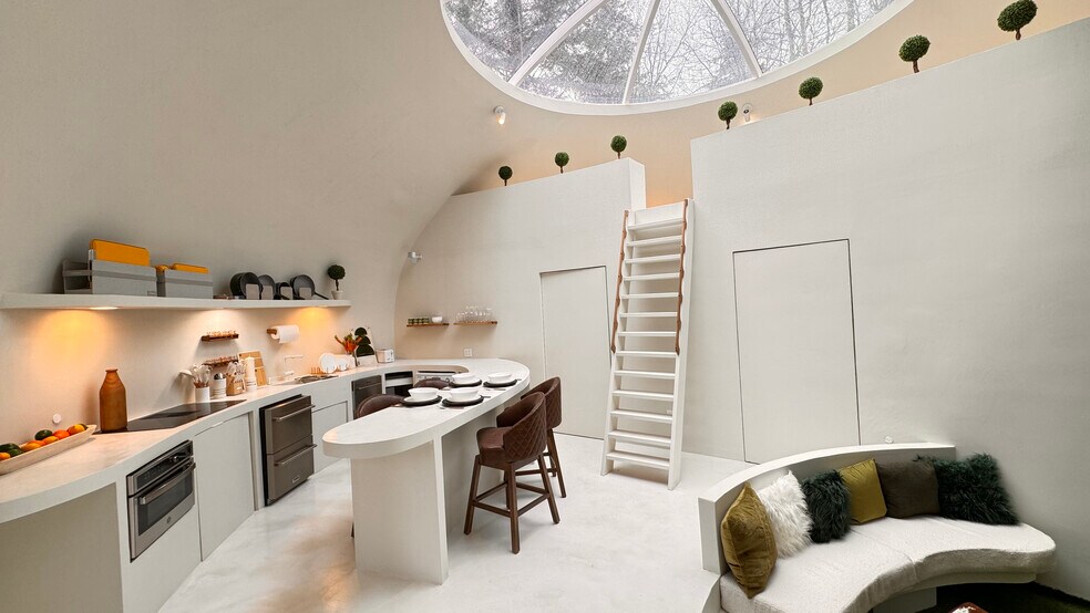 More Photos Of 10257 Old Mt Baker Hwy, Deming Hotel For Sale