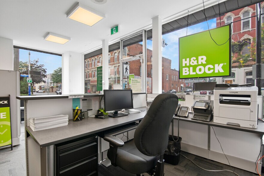 More Photos Of 187-199 King St W, Prescott Storefront Retail Residential For Lease