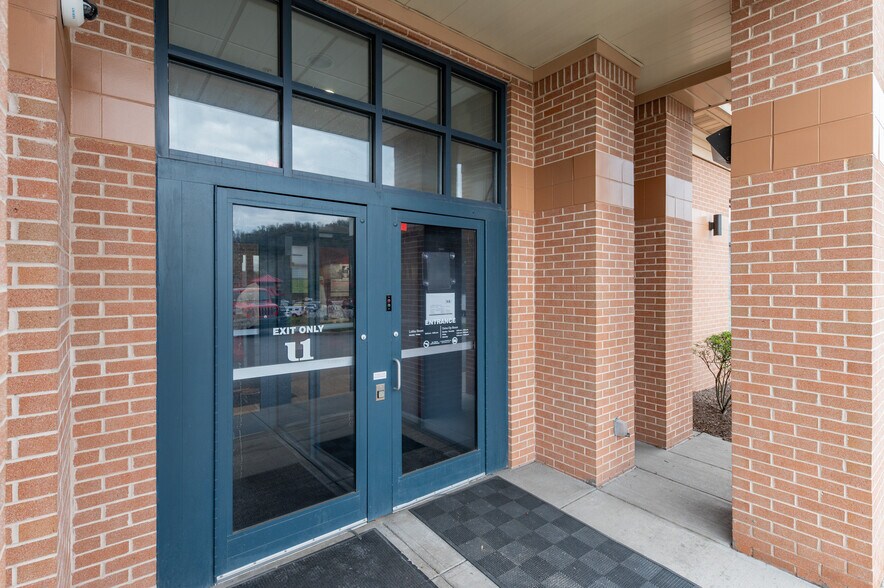 More Photos Of 7 Chaplin, Morgantown Bank For Sale