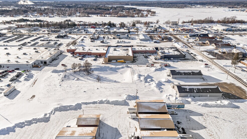 More Photos Of 1508-1574 N Mitchell St, Cadillac General Retail For Sale